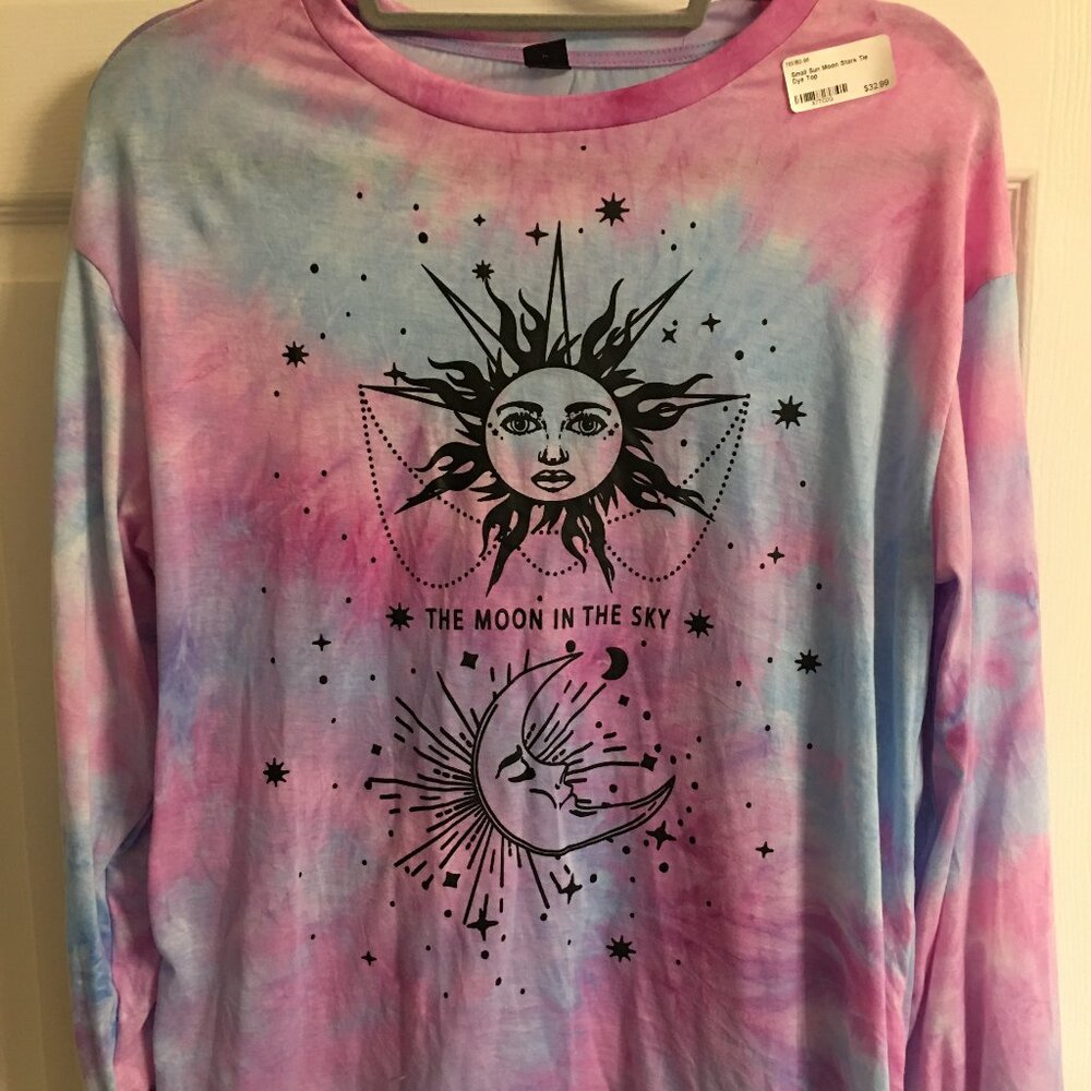 Pastel Tie Dye Celestial Sun Moon Star Top - Large NWT DB1 - Picture 2 of 6